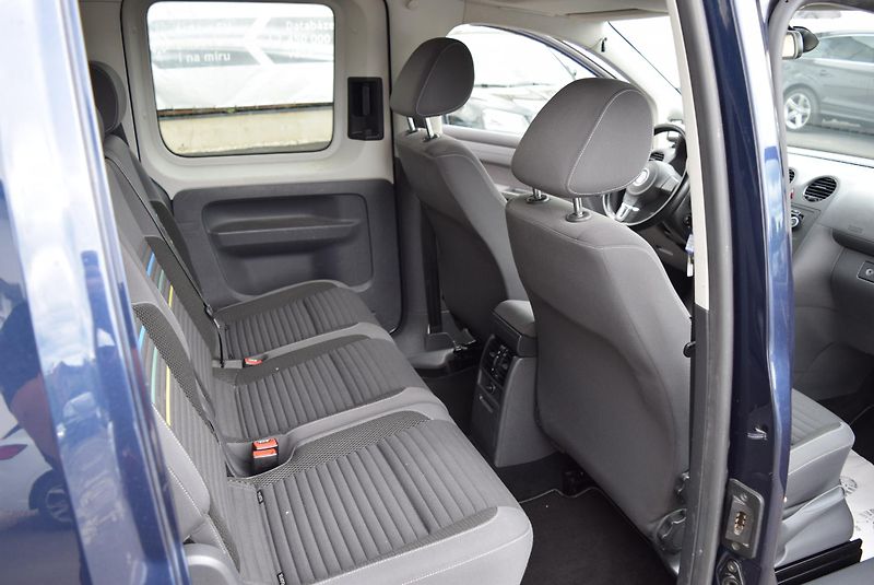 Volkswagen Caddy (2015) 2.0TDI 103kw TRENDLINE TAŽNÉ  - fotka 38 z 49