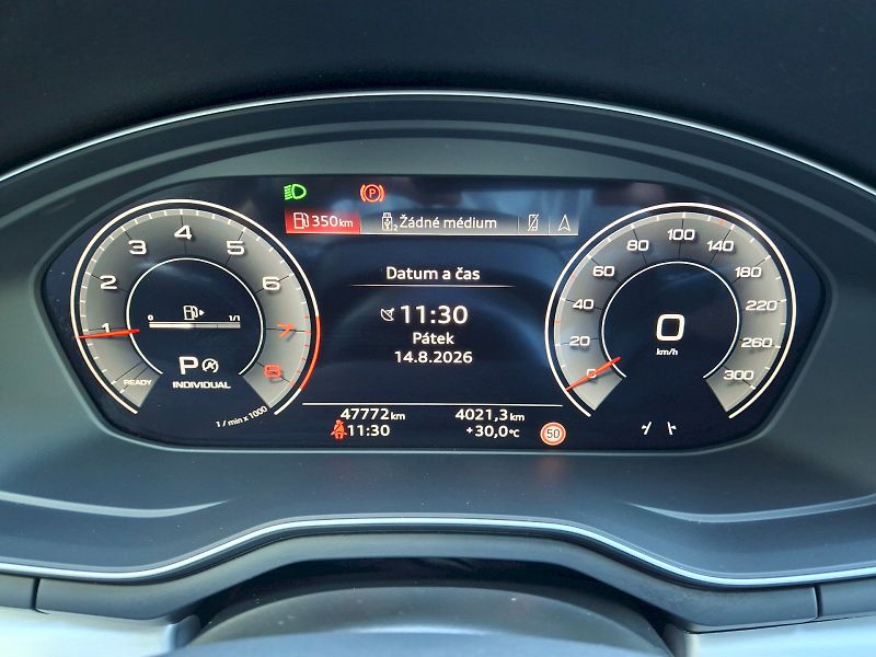 Audi A5 (2024) S-LINE Quattro DSG 2,0TSi 195k - fotka 17 z 35