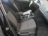Volkswagen Golf (2015) 1.6TDi, AC, výhřev sed - náhled 12