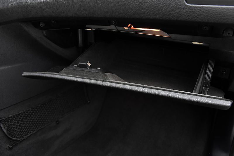 BMW X3 xDrive20d LCi,KŮŽE,VÝHŘEV,TEMP - fotka 36 z 40