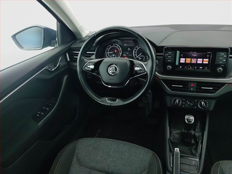 Škoda Scala (2021) Ambition 1.0 TSI, ČR,1.maj - fotka 7 z 19