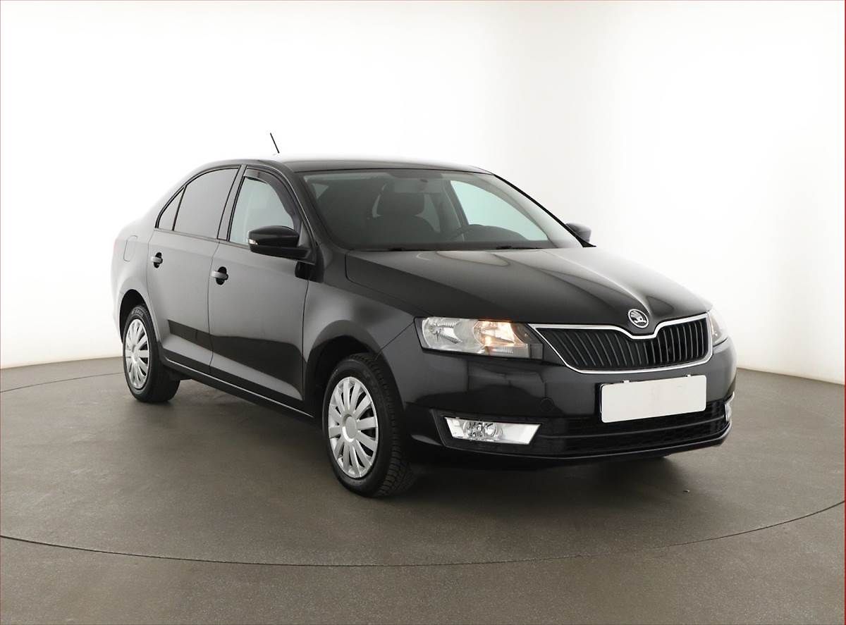 Škoda Rapid 1.2 TSI, ČR,1.maj, Serv.kniha