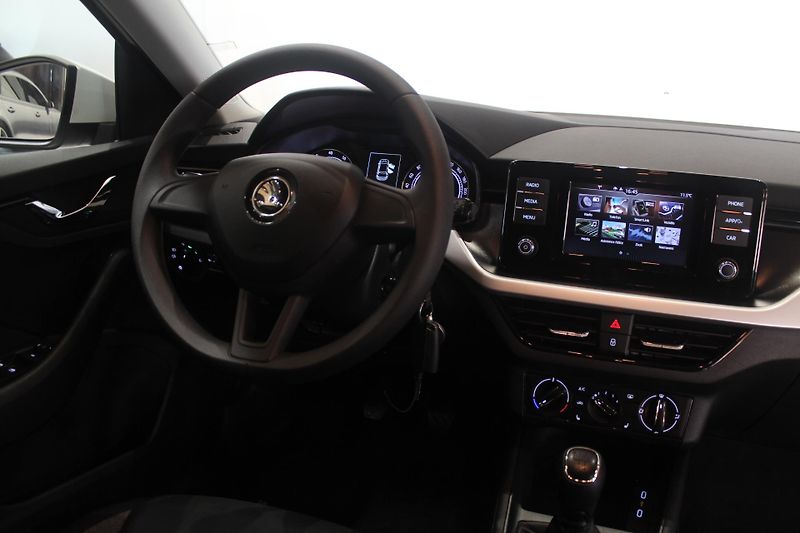Škoda Scala (2019) 1.0 TSI 70kW Klima LED - fotka 24 z 31