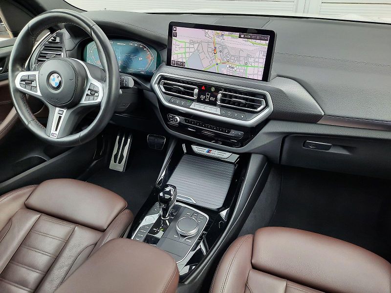 BMW X3 (2022) xDrive M40d - fotka 11 z 17