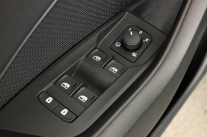 Škoda Octavia (2025) RS 2.0 TSI, RS, Matrix FUllLed - fotka 20 z 25