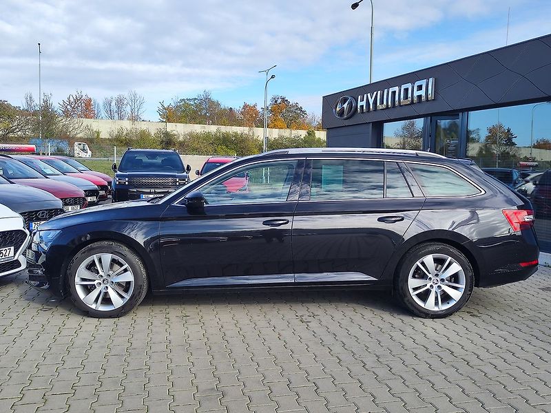 Škoda Superb 2.0 TDI/147kW Style DSG 4x4 - fotka 8 z 34