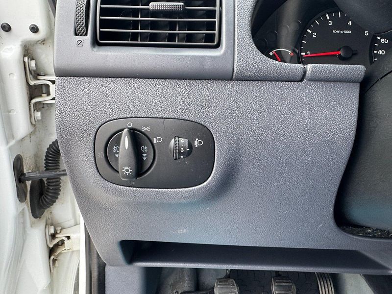 Ford Transit Connect (2009) 1.8 TDCi - fotka 20 z 29