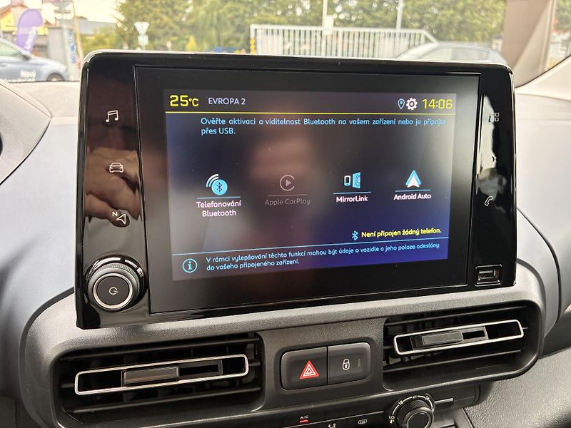 Peugeot Rifter EV50 kWh-100KW, REZERVACE - fotka 21 z 33