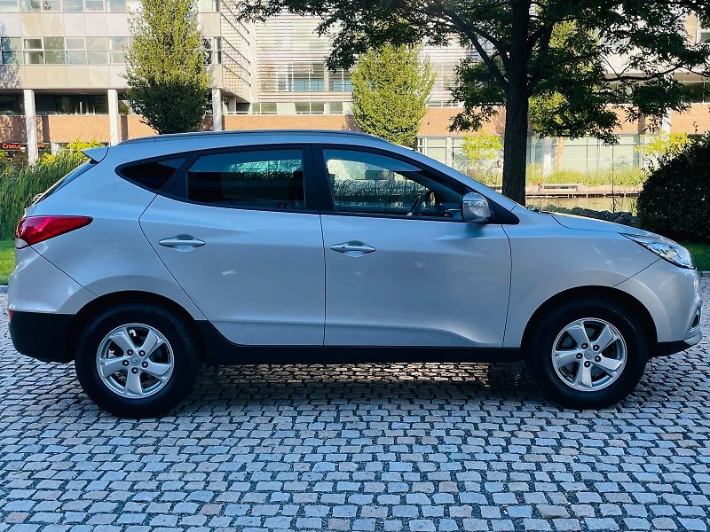 Hyundai ix35 2.0i MANUÁL VÝHŘEV SERVISKA - fotka 9 z 45