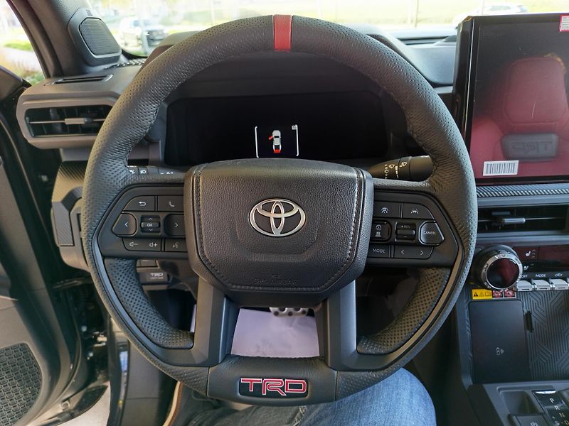 Toyota Tacoma (2026) TRD PRO, ve výrobě - fotka 28 z 44