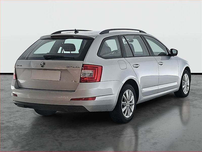 Škoda Octavia (2016) 1.6 TDI, Navi, Tempomat - fotka 5 z 16