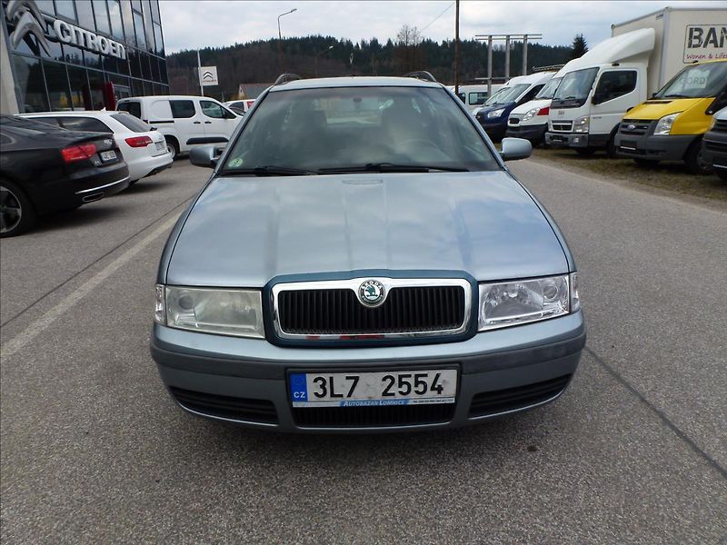 Škoda Octavia 1,9 TDI 81KW Tažné zařízení - fotka 3 z 42