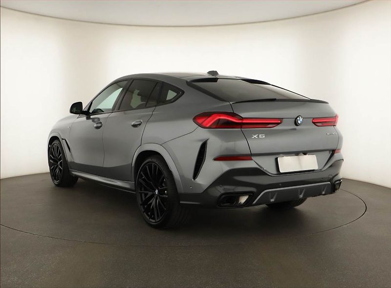 BMW X6 (2025) xDrive40d - fotka 4 z 20