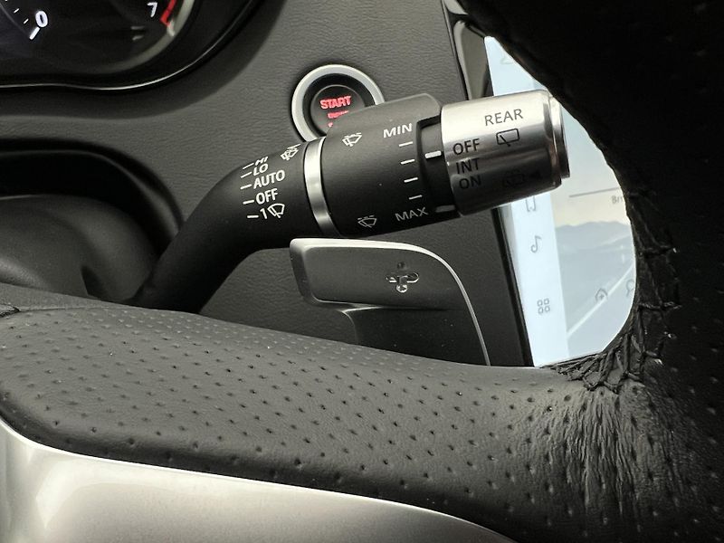 Jaguar E-Pace P200 S AWD AUT CZ - fotka 27 z 46
