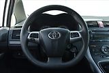 Toyota Auris 1.6 VVT-i 97kW ČR - náhled 14