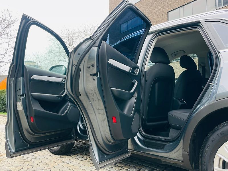 Audi Q3 1.4TFSI MAN SERVISKA TAŽNÉ - fotka 21 z 39