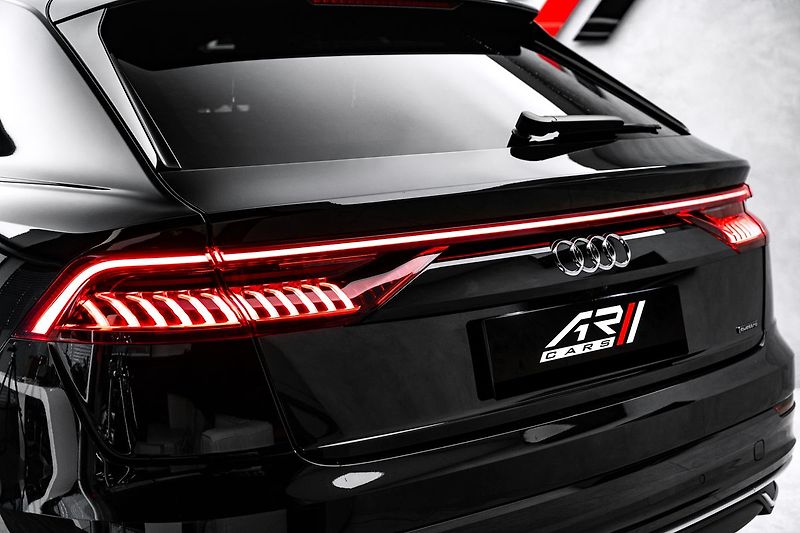 Audi Q8 - fotka 9 z 23
