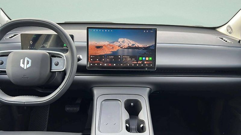 Leapmotor C10 (2025) Design 81,9 kWh AWD/172078 - fotka 15 z 40