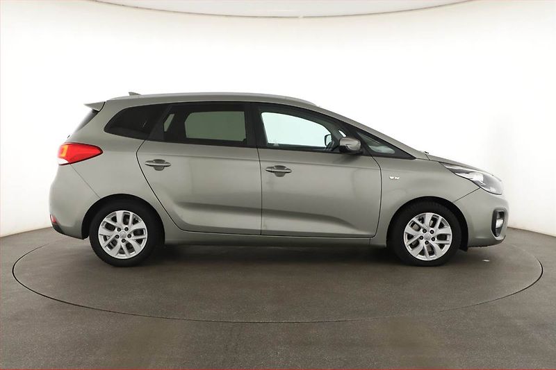 Kia Carens (2017) 1.7 CRDi, Automat, Serv.kniha - fotka 6 z 20