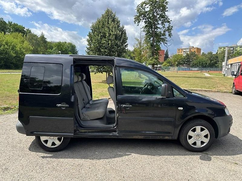 Volkswagen Caddy (2006) 1.9 TDI 7 míst - fotka 3 z 16