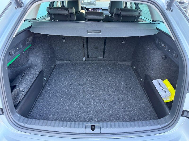 Škoda Octavia (2025) 2.0 TDI 110kW DSG Exclusive Se - fotka 32 z 35