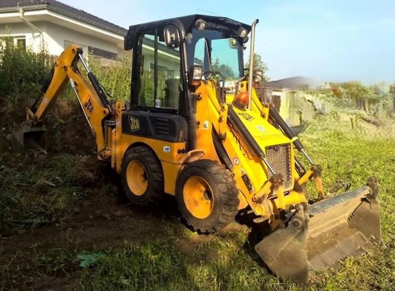 JCB (2010) 1CX SPZ 4lopaty vidle vývody - fotka 1 z 10