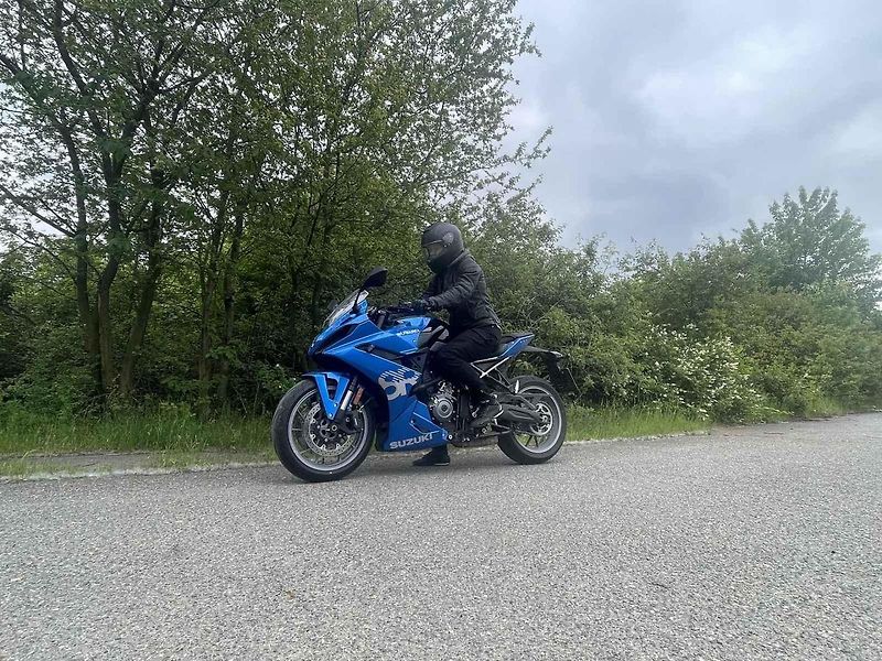 Suzuki GSX-8R