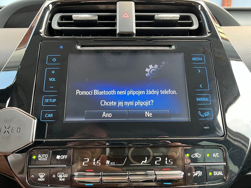 Toyota Prius (2016) 1.8VVT-i HYBRID Kamera! HUD! - fotka 29 z 39