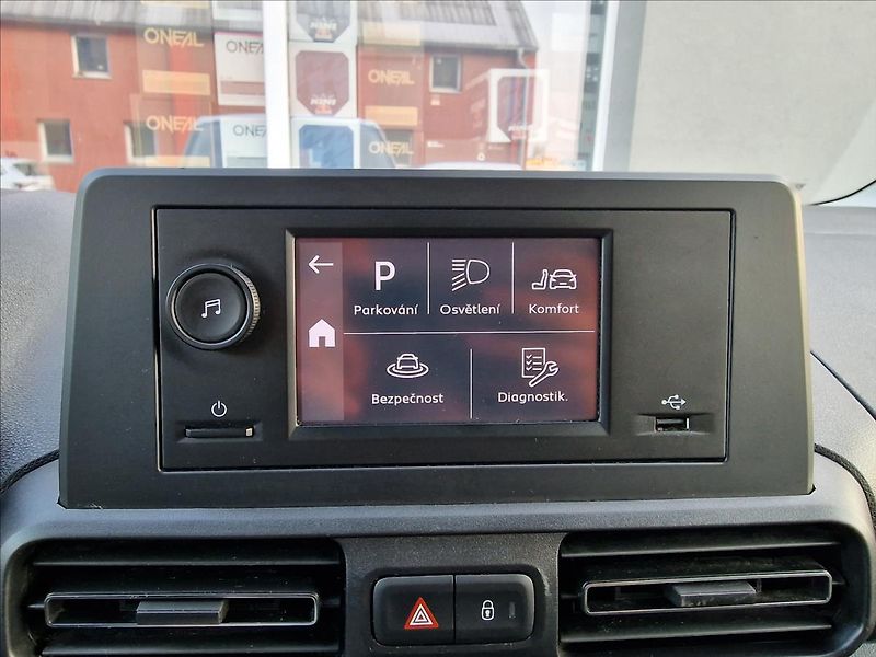 Citroën Berlingo 1.5 BlueHDi S&S M PROFI+ Feel - fotka 29 z 50