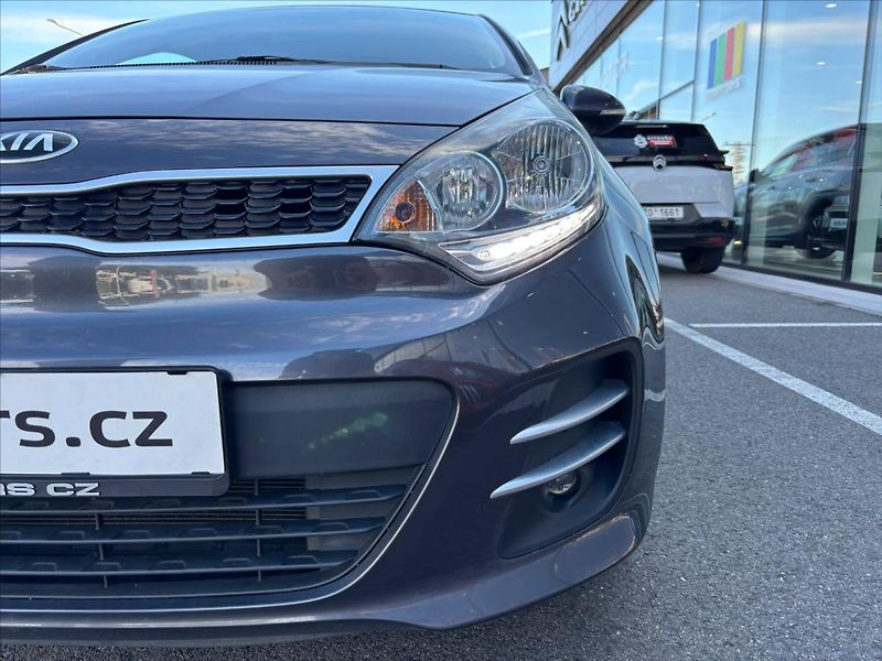 Kia Rio 1,2 CVVT  Comfort - ČR - fotka 9 z 25