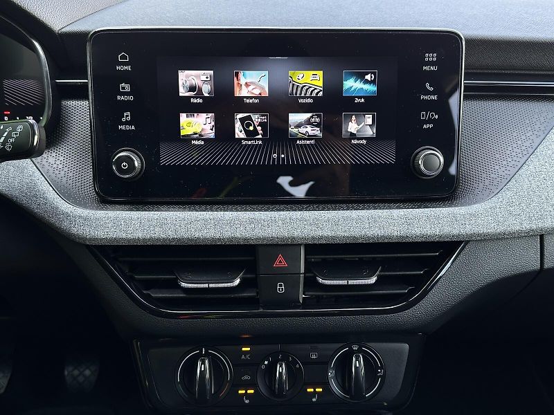 Škoda Scala 1.0TSi Selection 116PS KLIMA A - fotka 20 z 35
