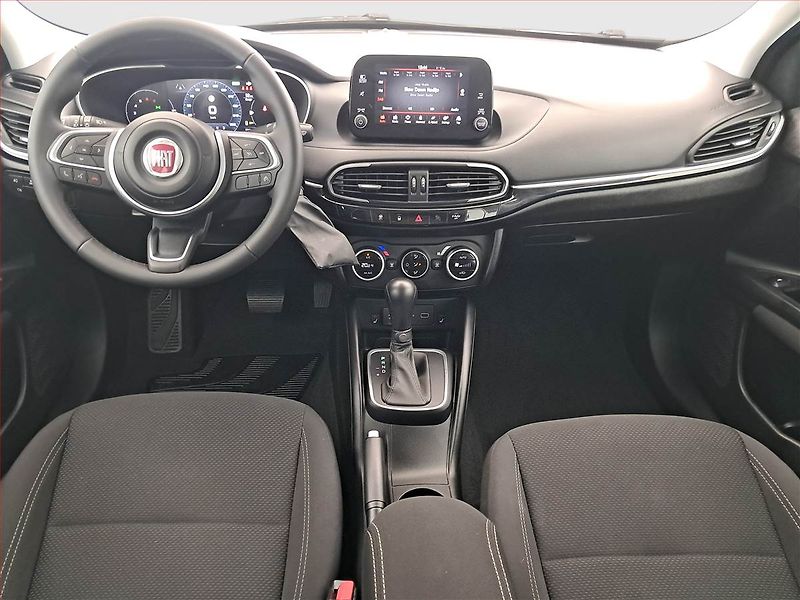 Fiat Tipo (2023) 1.5 MHEV, Automat, Serv.kniha - fotka 8 z 18