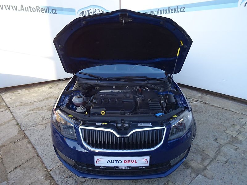 Škoda Octavia (2017) 2.0TDi,110kW,S.kn,klim,webasto - fotka 21 z 23