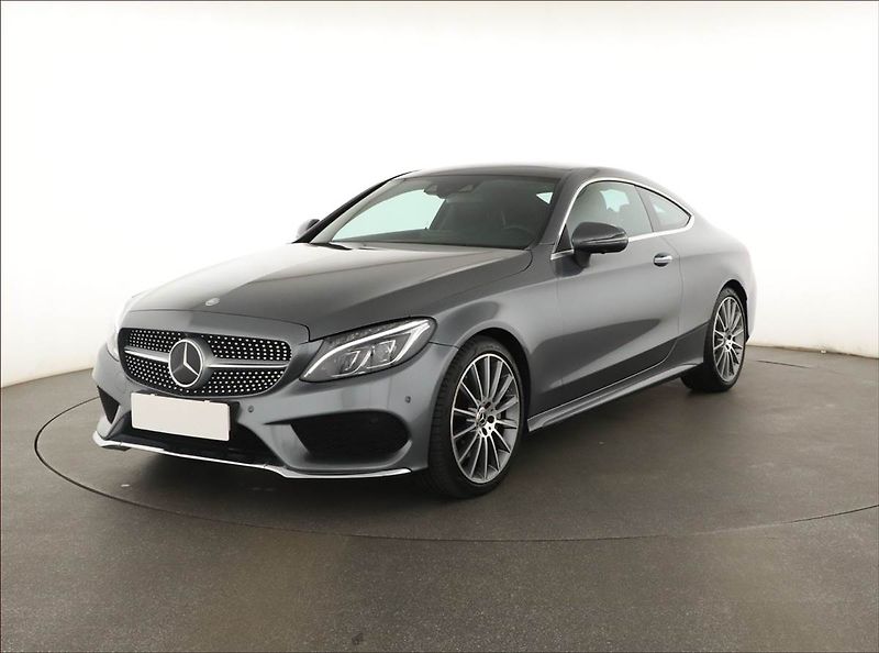 Mercedes-Benz Třídy C (2016) C 400 4MATIC - fotka 2 z 21