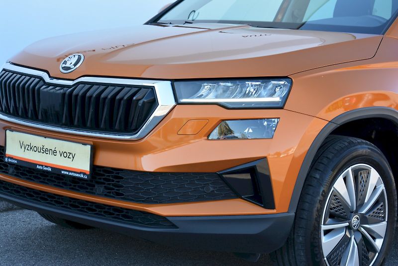 Škoda Karoq (2023) 1.0 TSI 81 KW Style - fotka 10 z 26