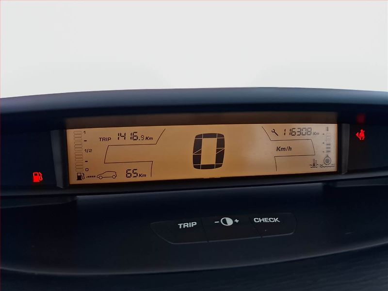Citroën C4 (2007) 1.6 16V, Serv.kniha, nová STK - fotka 11 z 15