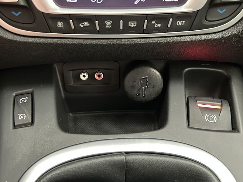 Renault Scénic 1.4 16v Dynamique - fotka 13 z 30