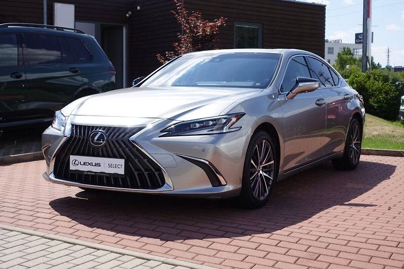 Lexus ES 300h ES300h 2,5HSD Prestige Top - fotka 2 z 39