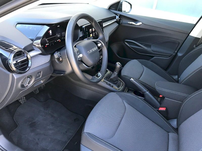 Škoda Fabia (2025) SELECTION 1,0 TSI - fotka 6 z 24