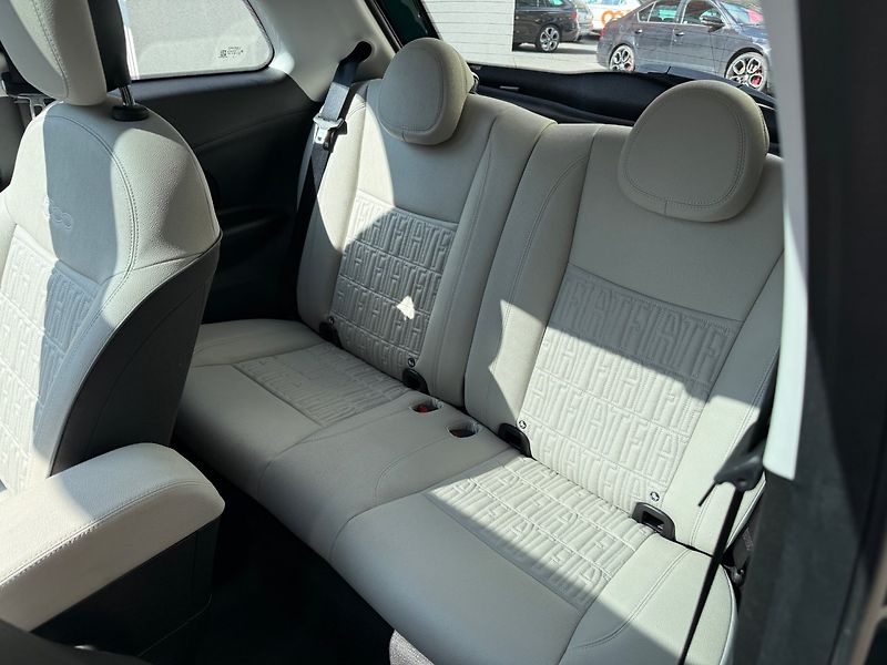 Fiat 500e (2022) La Prima by Bocelli 118 HP - fotka 12 z 27