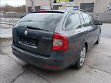 Škoda Octavia 2,0 TDi CR  Elegance - náhled 10