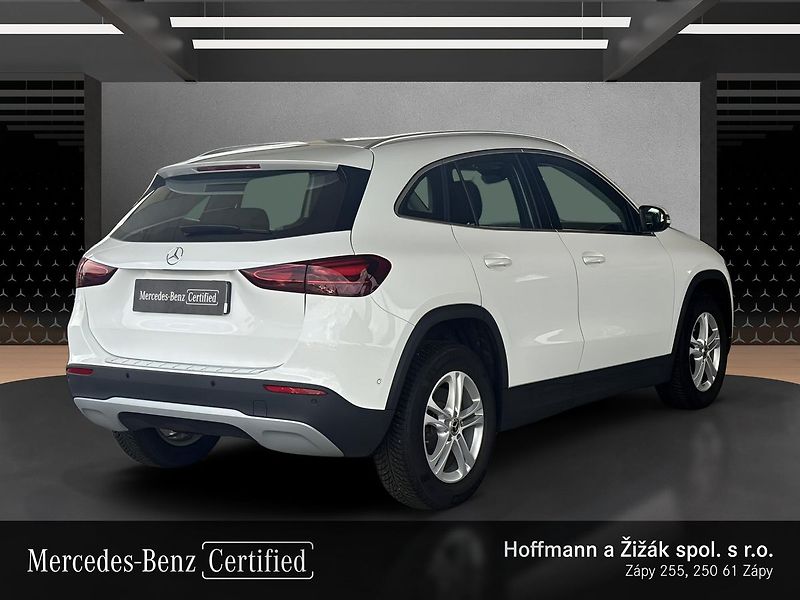 Mercedes-Benz GLA 220 4MATIC - fotka 5 z 20