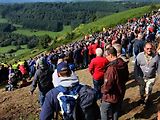 Německá rallye se snad jen mimo vojenského prostoru Panzerplatte jede v nádherně přírodě. Úzké silnice vedou po svazích mezi vinicemi.