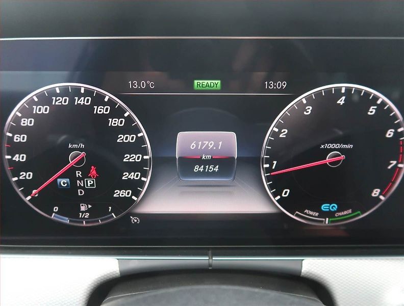 Mercedes-Benz Třídy E (2021) E 200 4MATIC - fotka 11 z 14