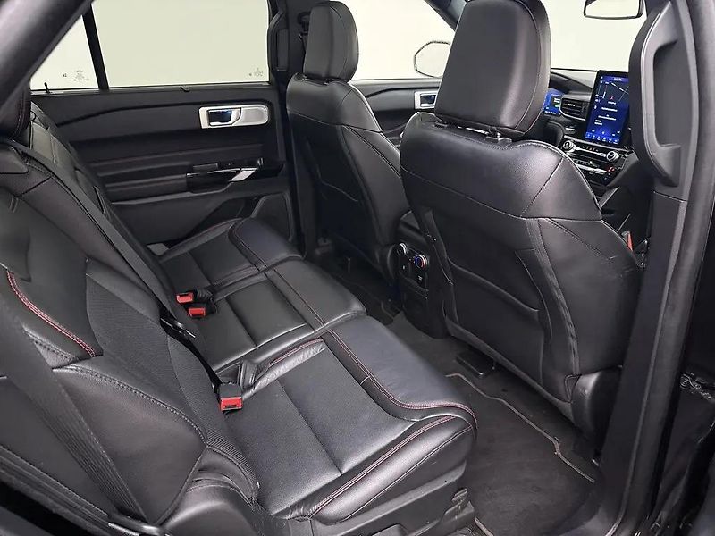 Ford Explorer 3.0 V6 PHEV 336kW ST DPH TZ 7M - fotka 17 z 25