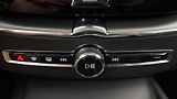 Volvo XC60 2.0 T6 AUT AWD Recharge Core - náhled 13
