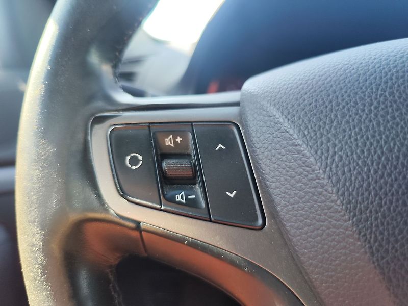 Hyundai i40 1.7 CRDi/85kW Experience - fotka 19 z 33