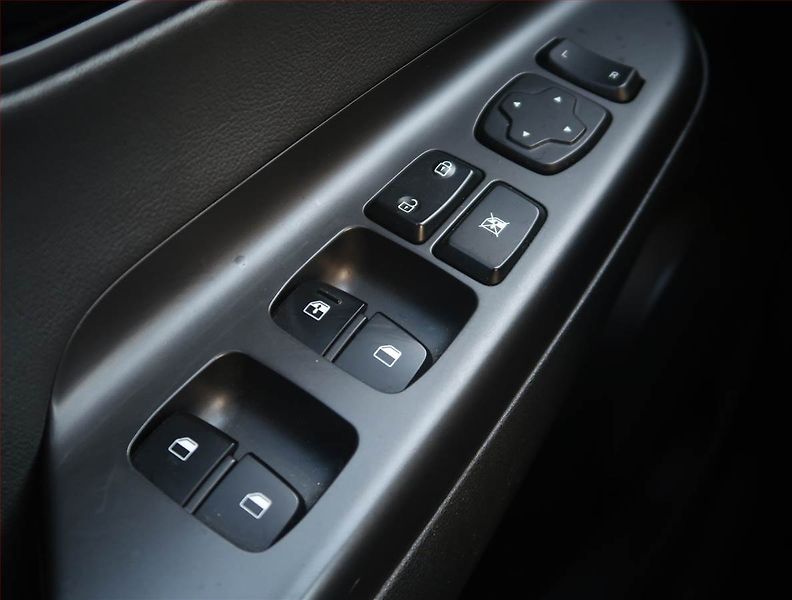 Hyundai Kona (2019) 1.0 T-GDI, Serv.kniha, Kůže - fotka 15 z 20