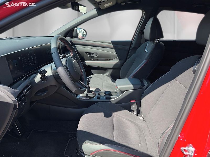 Hyundai Tucson 1,6 TGDI 110kW Nline TT - fotka 8 z 12