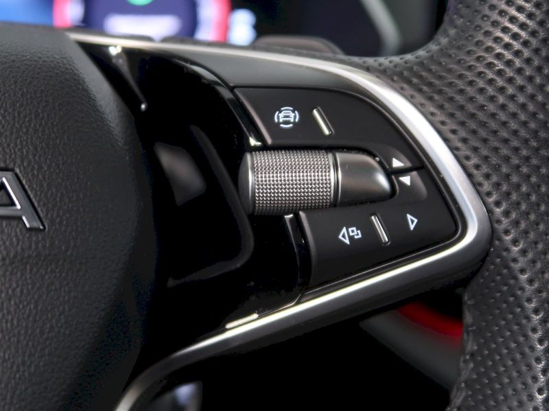 Škoda Octavia (2025) SPORTLINE 2.0TSI 150KW 4x4 DSG - fotka 22 z 44